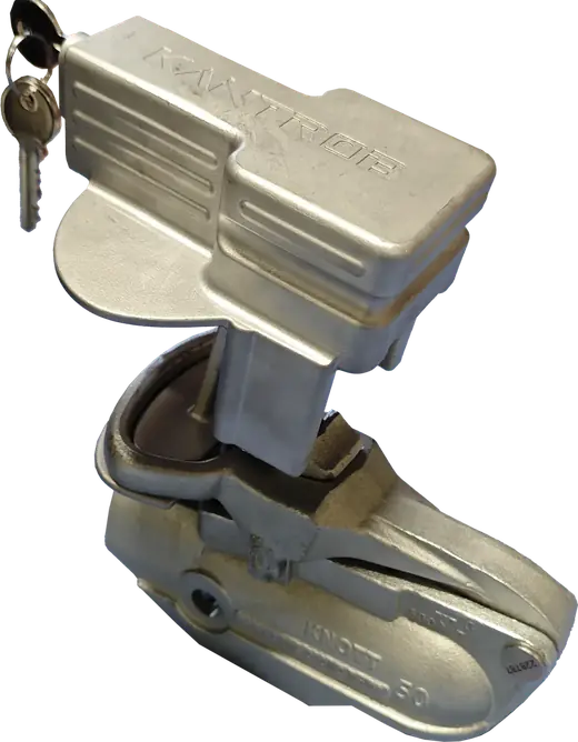 Kantrob hitch lock closed over a Knott 50 coupling head